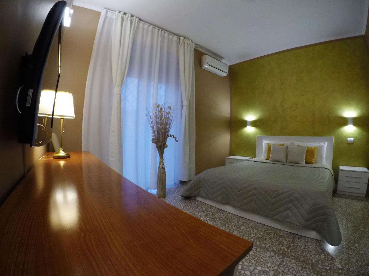 Roman Holidays House Marconi المظهر الخارجي الصورة